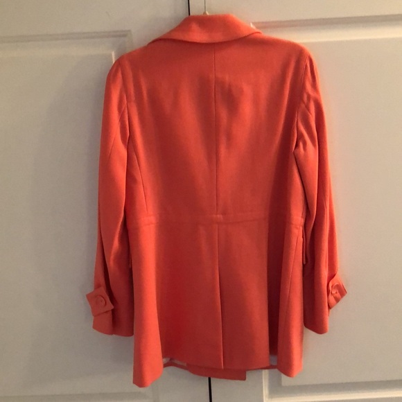 Perfect for Spring light weight jacket - Picture 4 of 7